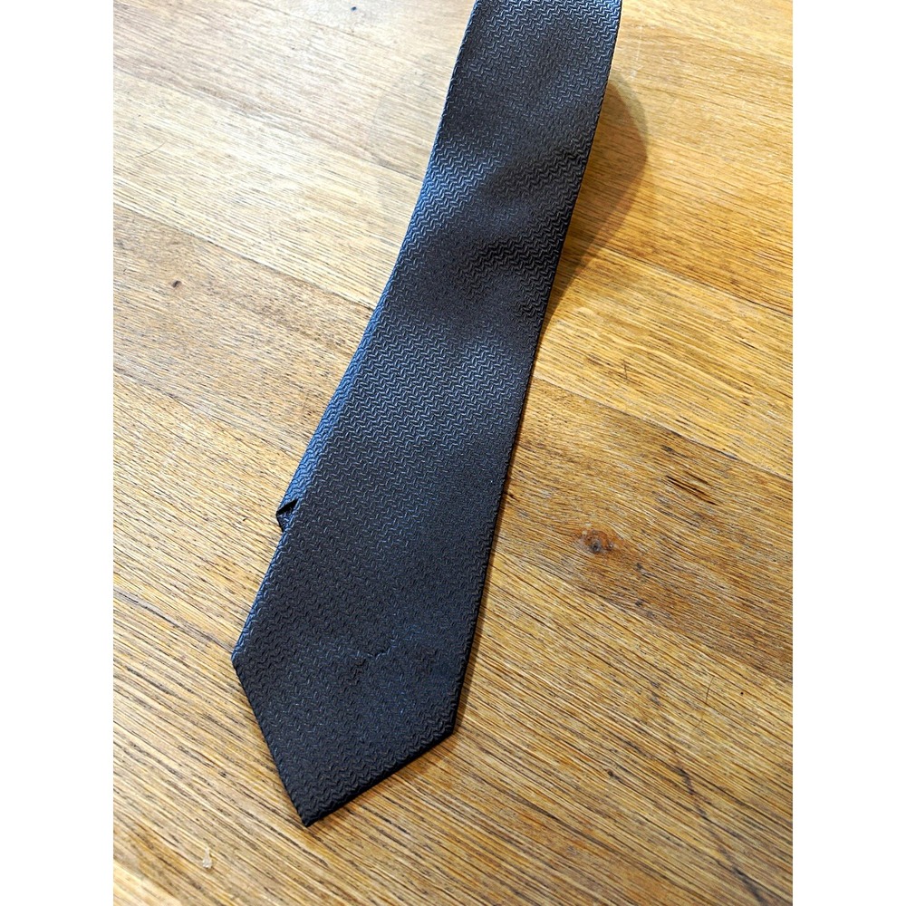 Michael Kors Men's dark Gray Geometric Pattern Jacquard Silk Neck Tie